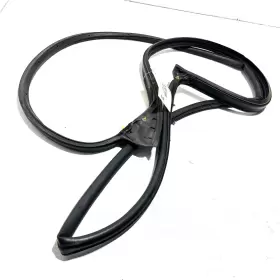 72310-tz5-a01 Acura Mdx 2017-2020 Front Right Passenger Side Door Seal Wheatherstrip Oem