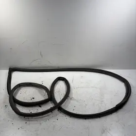 72350-sp0-003 Acura 91-95 Legend 4d Left Front Door Seal Weatherstrip Oem