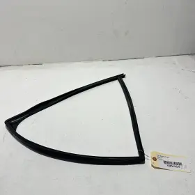 72735-tx6-a01 Acura 2013-2022 Ilx Rear Passenger Door Window Run Channel Weatherstrip Seal Oem #3