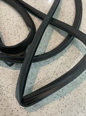R21-tz5m-s03 Acura 2014-2020 Mdx Rear Right Side Door Panel Weatherstrip Seal Rubber Oem #2