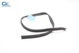 6g33l25325ab Aston Martin V8 Vantage Left Side Door Lower Weatherstrip Seal Oem 2007 - 2010