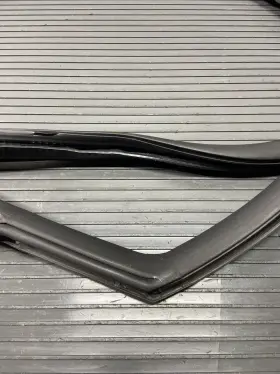 420831708 Audi 2008 2009 - 2015 R8 42 Front Right Door Seal Weather Stripping Oem #3