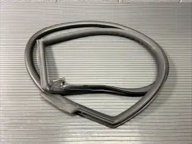 420831708 Audi 2008 2009 - 2015 R8 42 Front Right Door Seal Weather Stripping Oem