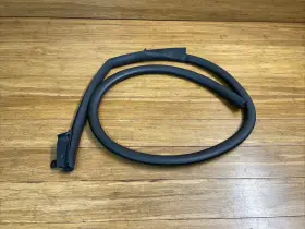 427831708 Audi Oem 2011 - 2015 R8 Spyder Front Right Door Seal Weather Stripping 427831708 Audi Oem 2011 - 2015 R8 Spyder Front Right Door Seal Weather Stripping
