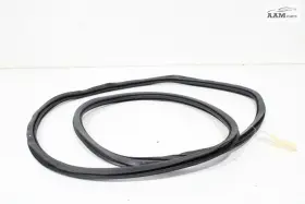 4m0833721 Audi 2017-2024 Q7 Quattro 4m Rear Left Side Door Body Weatherstrip Seal Oem #2 4m0833721 Audi 2017-2024 Q7 Quattro 4m Rear Left Side Door Body Weatherstrip Seal Oem #2