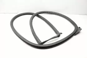 8j8831708c Audi 2009-2014 Tts Quattro - Right Inner Coupe Door Seal / Weather Stripping #2