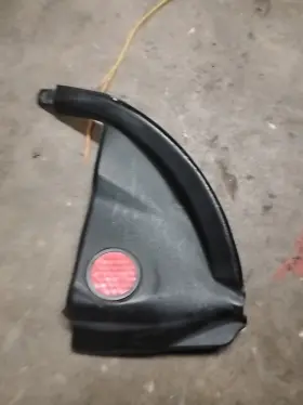 8n0837777f Audi Tt Mk1 8n Passenger/left Side Front Door Card Rubber Seal And Reflector