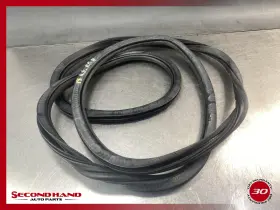 8r0833721f Audi 2009-2017 Q5 Rear Right Side Body Doorway Seal Weatherstrip Rubber Oem