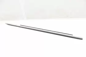 8r0853284f Audi 2009-2017 Q5 8r - Front Right Door Window Slot Seal Trim #2