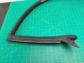 8t0845354 Audi 08-17 A5 S5 Right Passenger Side Door Body Upper Weatherstrip Seal Oem #2