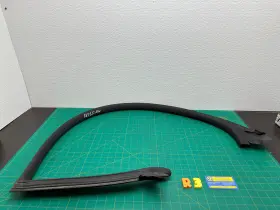 8t0845354 Audi 08-17 A5 S5 Right Passenger Side Door Body Upper Weatherstrip Seal Oem