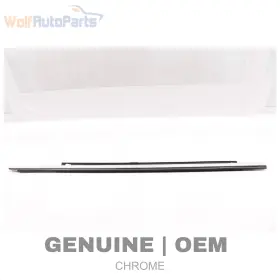 8u0853284 Audi 2015-2018 Q3 Quattro - Front Right Exterior Door Window Slot Seal / Trim
