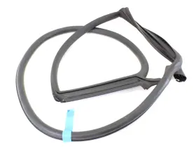 8w8-833-708 Audi 2018-2024 S5 Sportback Rear Right Door Weatherstrip Seal On-body Oem 8w8-833-708 Audi 2018-2024 S5 Sportback Rear Right Door Weatherstrip Seal On-body Oem