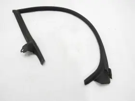 12.08.2025 Audi Dm9 462 Rs7 C7 2017 Front Right Passenger Door Upper Weather Strip Seal 12-18