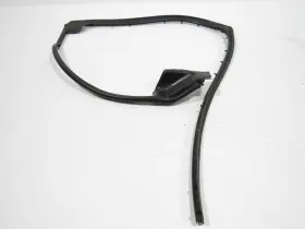 12.02.2025 Audi Md401 746 11-17 A8 D4 2011 Rear Left Driver Door Seat Weather Strip
