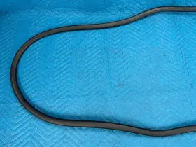 3w5-867-365-c Bentley Flying Spur Front Drivers Door Inner Weatherstrip Seal 2006-2012 Oem #2