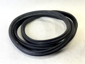 Bmw 51-72-7-482-814 22-26 2 230xi G42 Front Left Driver Side Door Weatherstrip Seal Rubber Oem