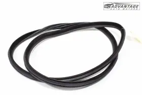 51-76-7-385-026 Bmw 2014-2016 328i Gt Xdrive Front Left Side Door Weatherstrip Seal Rubber Oem
