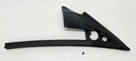 51328194736 Bmw 00-06 Oem E46 325ci Front Right Door Window Guide Seal 330ci M3 51328194736 Bmw 00-06 Oem E46 325ci Front Right Door Window Guide Seal 330ci M3