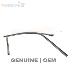51332990308 Bmw 2012-2015 X1 - Front Right Door Guide / Window Seal 2990308