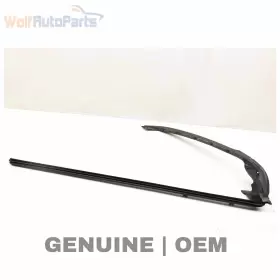 51337008574 Bmw 2006-2010 M6 - Front Right Inner Door Seal / Weather Stripping 7008574
