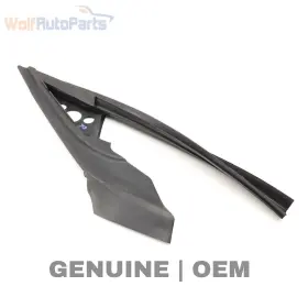 51337148936 Bmw 2003-2008 Z4 - Right Outer Door / Mirror Seal 7148936