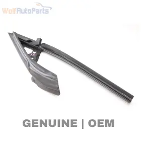 51337192288 Bmw 2009-2016 Z4 Roadster E89 - Front Right Door Window Frame Guide / Seal
