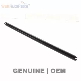 51337349640 Bmw 2016-2019 X1 2.0l - Front Right Door / Window Slot Seal Inner 7349640