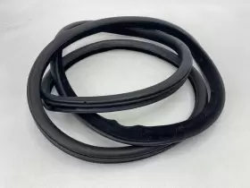 51357182303 Bmw 2011-2016 535i Rear Left Driver Side Door Seal Weatherstrip Rubber Oem