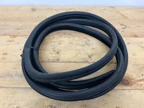 51727116403 Bmw 97-03 E39 530i 540i 525i M5 Front Left Door Rubber Weatherstrip Seal Gasket #2