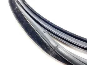 51727303968 Bmw 14-18 328i Gt F34 Front Right Rh Side Door Seal Weatherstrip Cover Oem #3
