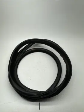 51767182269 Bmw 11-16 F10 5 Series Front Left Door Body Rubber Weatherstrip Molding Seal Oem