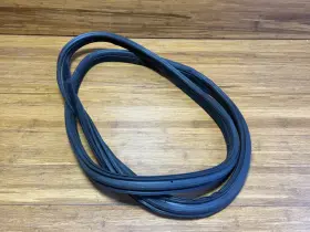 51767381989 Bmw 2014-2019 328i F34 Gt Xdrive Rear Left Door Weatherstrip Seal 7381989 Oem