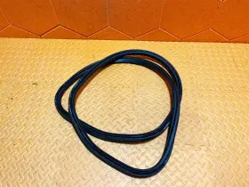 51767453765 Bmw 20-24 840 850 F92 G16 Rear Boot Trunk Lid Weatherstrip Seal Rubber Oem