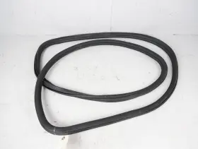 Bmw 7 336 047 2016 - 2019 750i B7 G12 Rear Left Side Door Shell Weatherstrip Seal Oem #2
