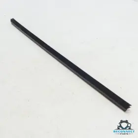 7207218ai02 Bmw 2007-2013 X5 E70 - Front Right Inner Door Window Slot Seal Oem