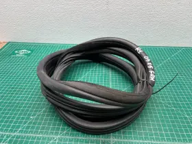 7207221 Bmw 07-13 X5 E70 Front Right Passenger Side Door Weatherstrip Seal Oem #2 7207221 Bmw 07-13 X5 E70 Front Right Passenger Side Door Weatherstrip Seal Oem #2