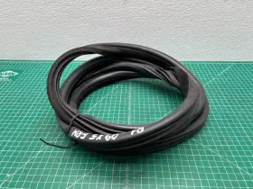 7207221 Bmw 07-13 X5 E70 Front Right Passenger Side Door Weatherstrip Seal Oem #3 7207221 Bmw 07-13 X5 E70 Front Right Passenger Side Door Weatherstrip Seal Oem #3