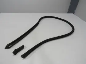 7312986 Bmw 14-20 I8 2015 Front Right Passenger Door Weatherstrip Seal Rubber O