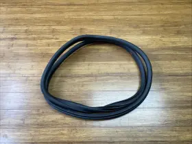 7482945 Bmw 2022-2025 I4 G26 Front Left Or Right Door Seal Weather Strip Oem