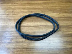 9451505 Bmw 2023-2025 X1 U11 Front Right Or Left Door Body Weatherstrip Seal Oem 9451505 Bmw 2023-2025 X1 U11 Front Right Or Left Door Body Weatherstrip Seal Oem