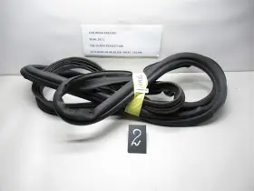 25844423 Buick 2008 2017 Enclave Trunk Liftgate Tailgate Weatherstrip Seal Oem