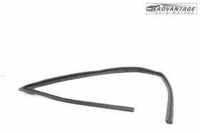 42841780 Buick 2024-2025 Envista Front Right Side Door Window Glass Run Channel Seal Oem