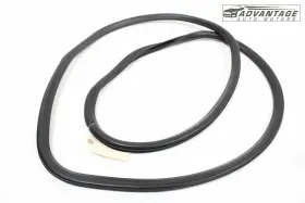 84887279 Buick 2021-2025 Envision Front Left Side Body Doorway Weatherstrip Seal Oem