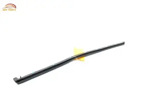 20963593 Chevrolet Suburban Rear Left Side Door Lower Weatherstrip Seal Oem 2015 - 2020 #3