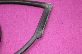 23115060 Chevrolet 2016-2023 Chevy Camaro Coupe Front Left Driver Door Weatherstrip Rubber Seal Oem #2