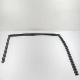 23225445 Chevrolet 15-22 Colorado Front Right Door Window Weatherstrip Seal Oem