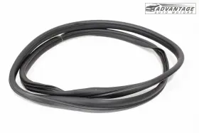 42444597 Chevrolet 2016-2022 Spark Hatchback Front Right Doorway Weatherstip Seal Oem