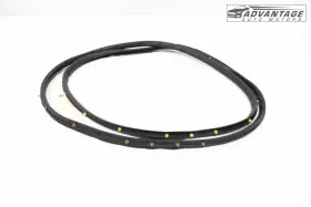 84679401 Chevrolet 2018-2024 Equinox Front Left Driver Side Door Weatherstrip Seal Oem