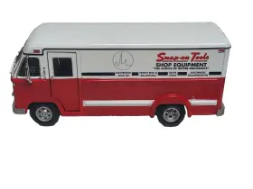 Dsv-001 Divco 1961 Step Van Bank With Working Front Doors And Rear 1/34th Scale